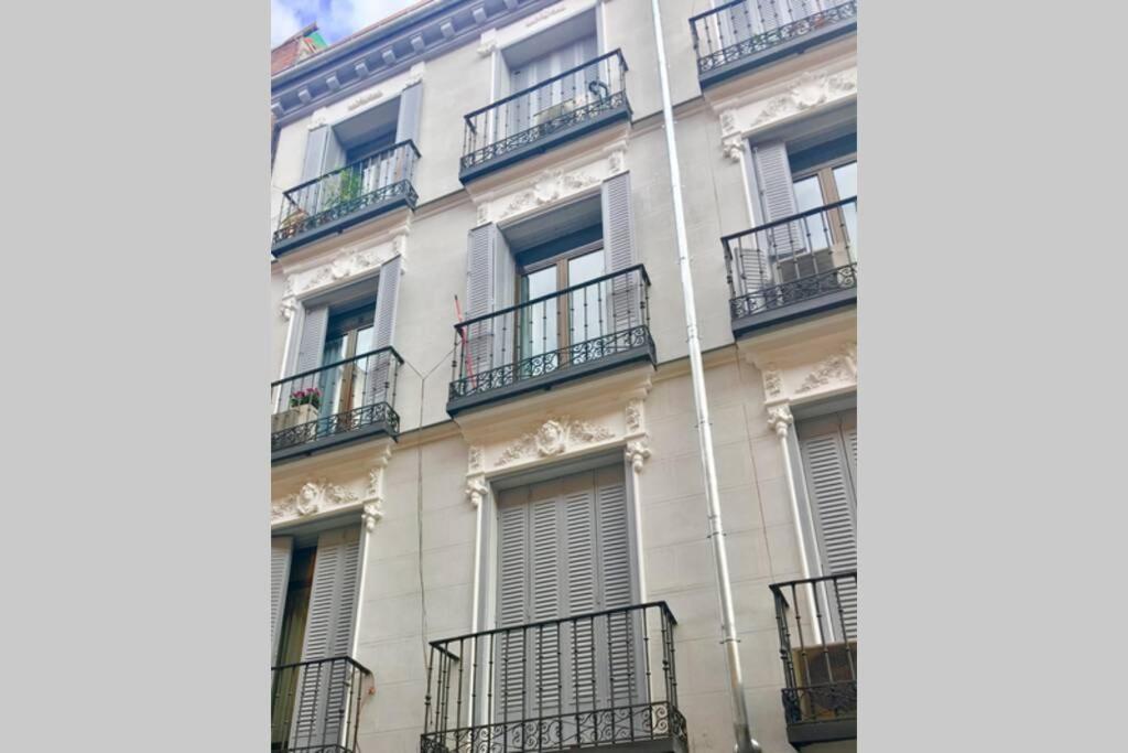 Precioso Estudio en Malasaña Madrid Exterior foto